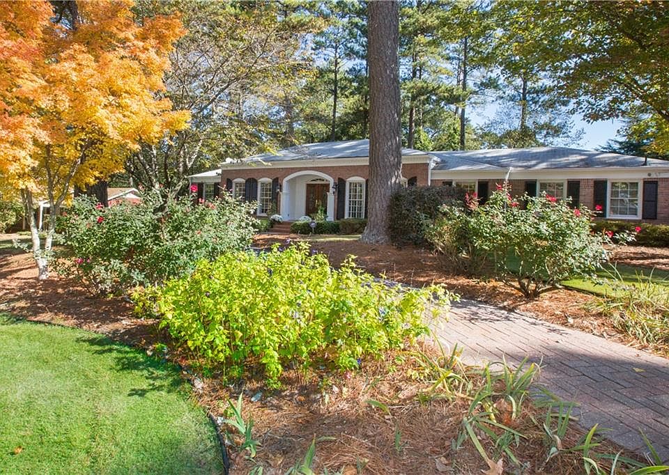 1st image of 3007 Northbrook Dr