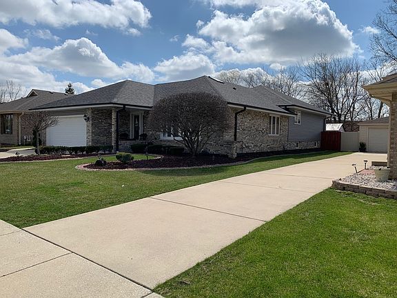 2nd image of 5421 W 108th Pl