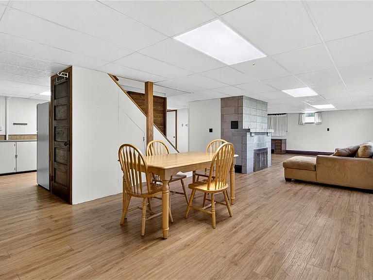 11 Forest Ln — Photo 21