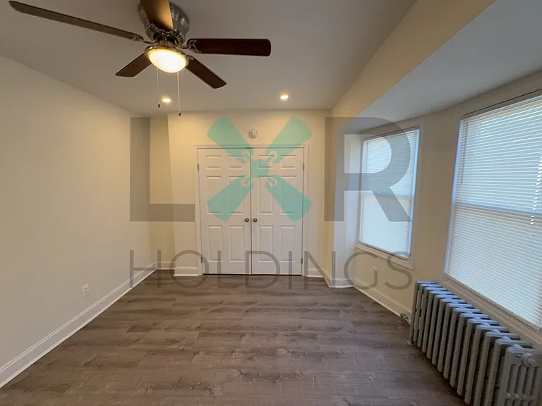 1116 Main St — Photo 8