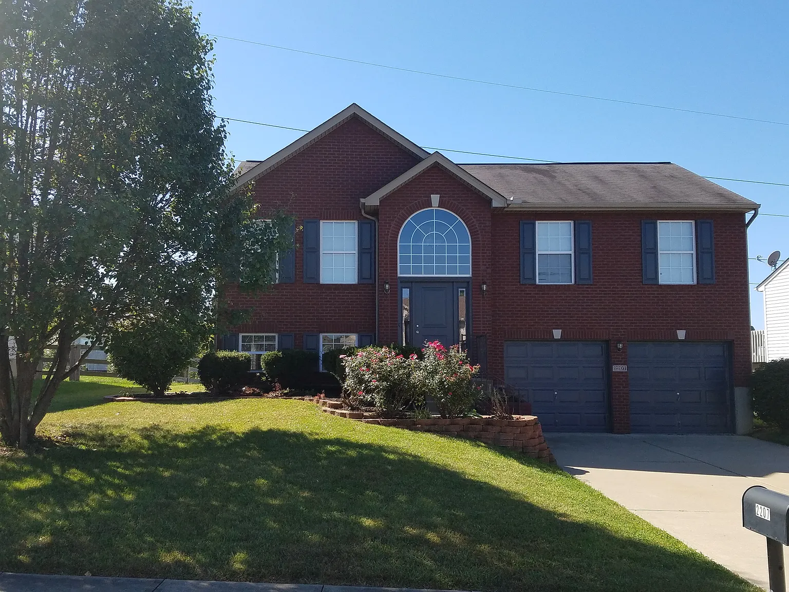 2207 Morrison Ct photo 1
