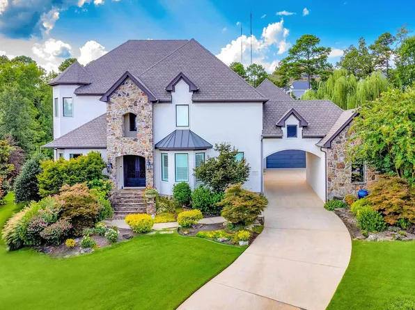 14 Deauville Cir, Little Rock, AR 72223