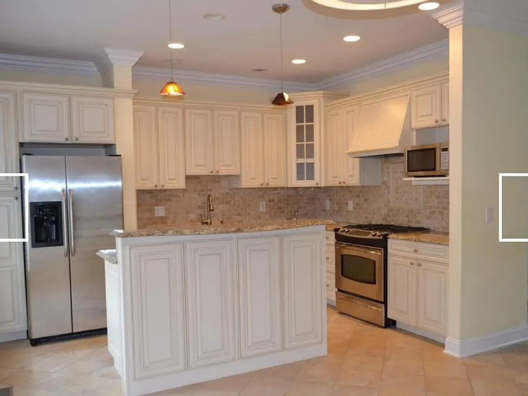 6 Harold Ave #B — Photo 3