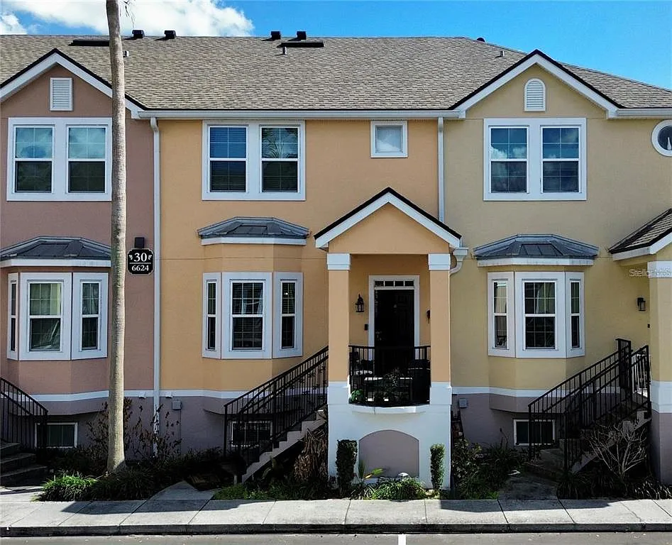 2 bed, 2.5 bath, 1548 sqft, $2,300 — Photo 1