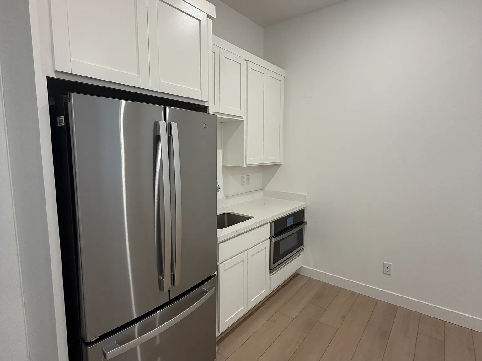 1 bed, $1,250 — Photo 2