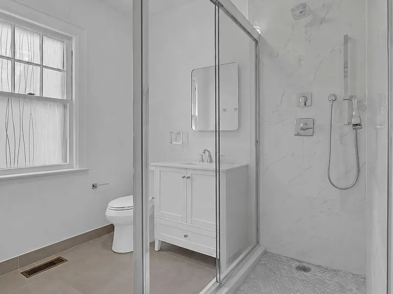 27 Summit St — Photo 13