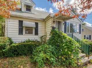87 Williams St, Meriden, CT 06450
