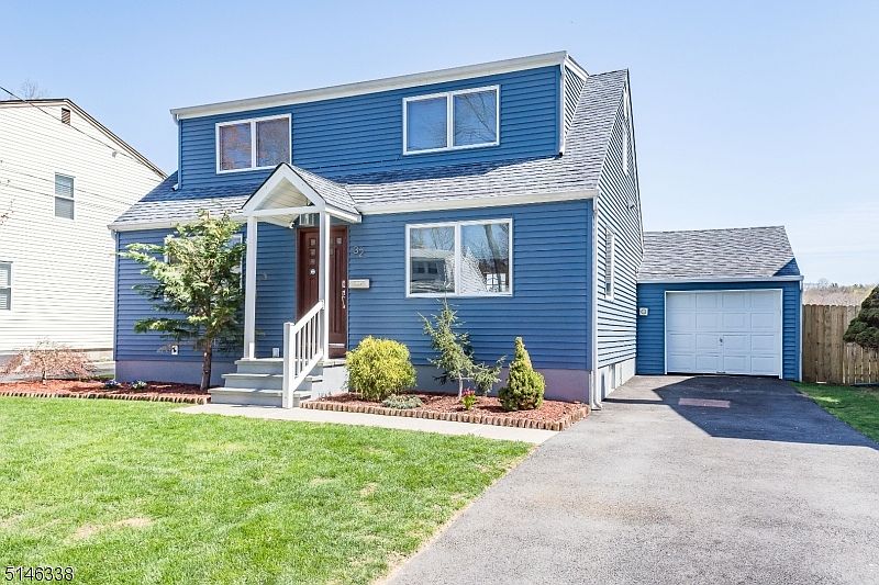 32 Orchard St, Pompton Lakes, NJ 07442 Zillow