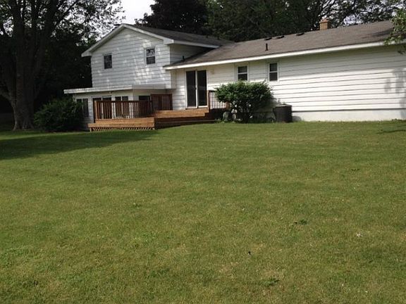 2nd image of 99 Sunnybrook Dr SW