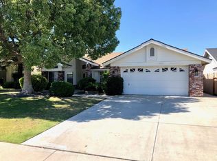 9316 Brookstone Ct, Bakersfield, CA 93312