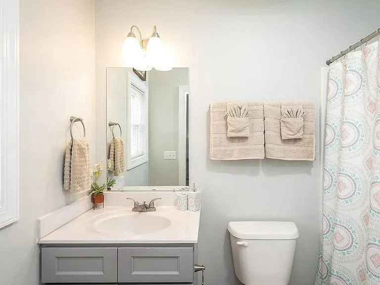 2664 Greenport Dr — Photo 25
