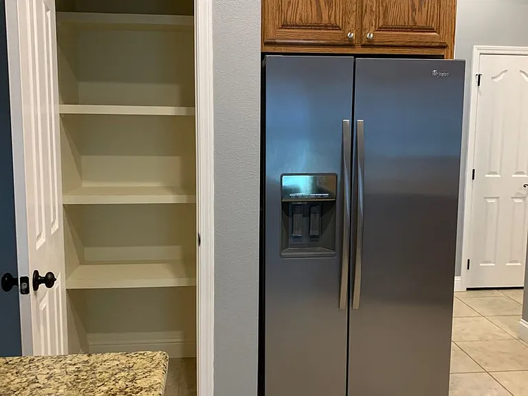 2225 Jadyn Ln — Photo 13