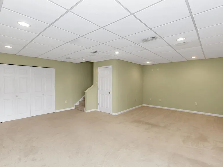 128 Madison Way — Photo 35