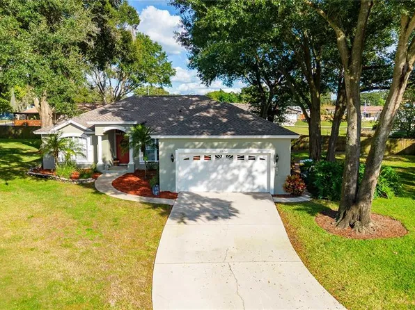 7279 Remington Oaks Dr, Lakeland, FL 33810