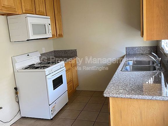 3rd image of 501 S 7th St APT F