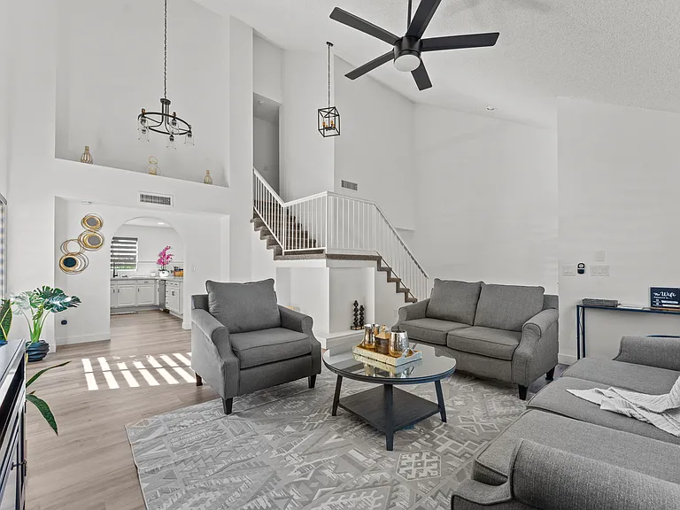 11417 W Orange Blossom Ln — Photo 17