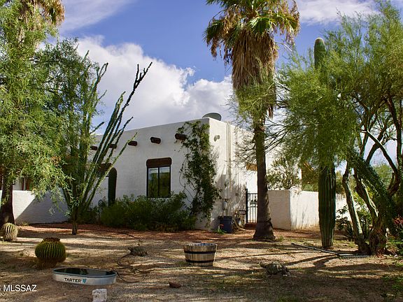 2nd image of 11470 E Escalante Rd