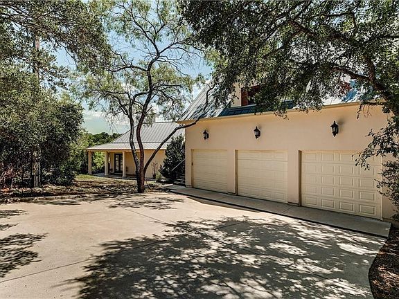 2nd image of 437 Paleface Point Dr #B
