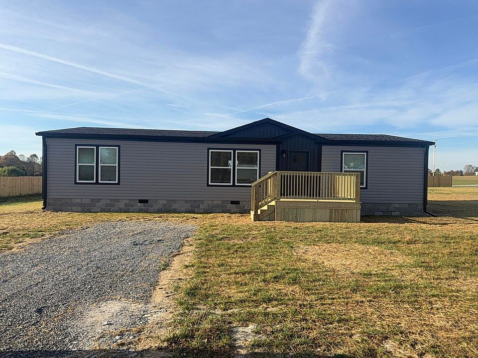 1st image of 3678 Finley Ridge Rd