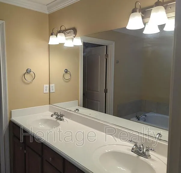 655 Yorkland Way #1 — Photo 13