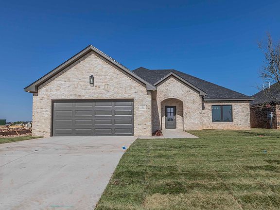 3rd image of 15 Grace Wood Ln