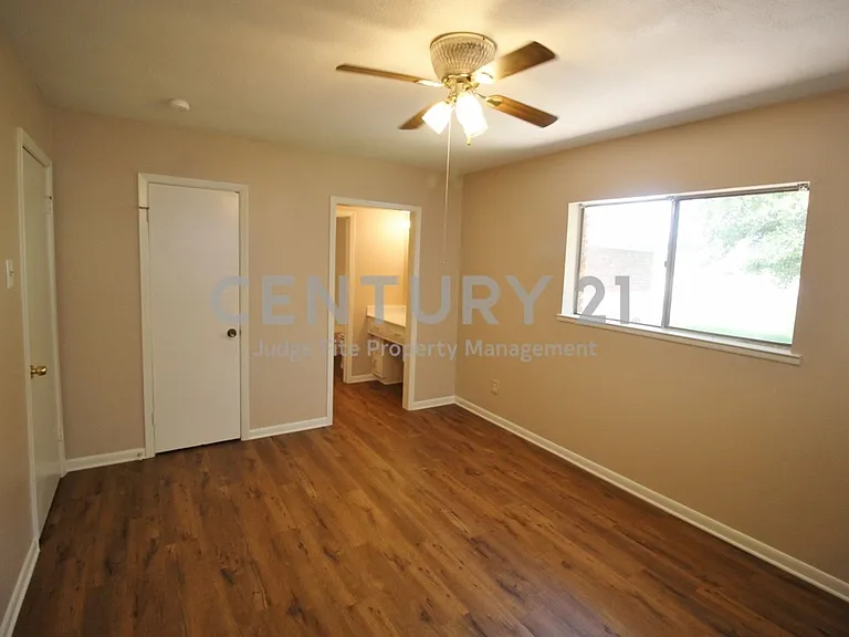 821 Rea Ave — Photo 20