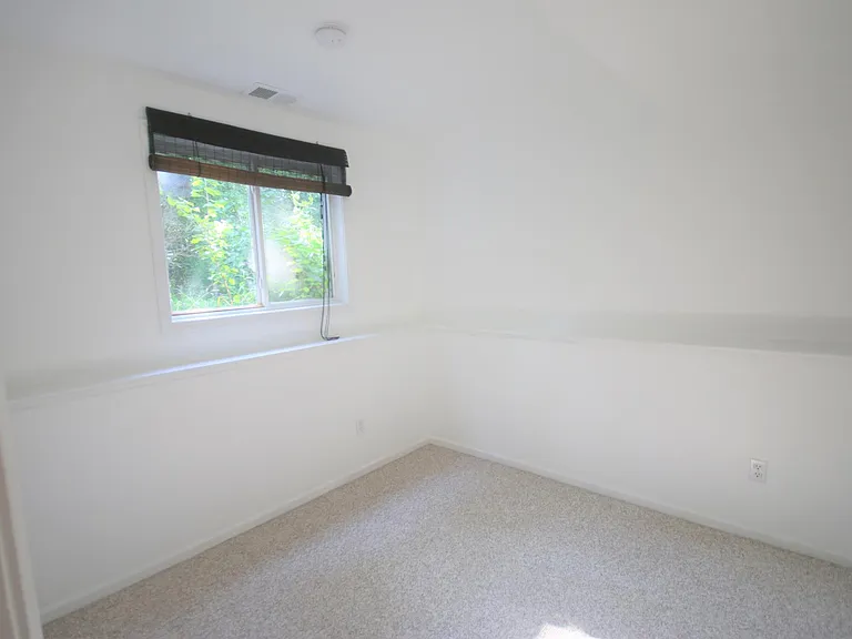 2169 Hemlock Dr — Photo 24