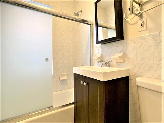 Rented by Sterling Holdings | media 10