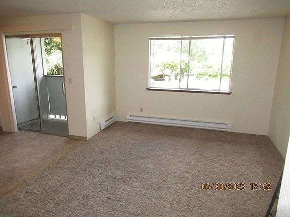 3rd image of 302 163rd Street Ct E APT 15
