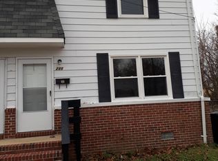 28 Bacon St #B, Hampton, VA 23669