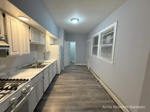 51 Detroit St #2, Hammond, IN 46320