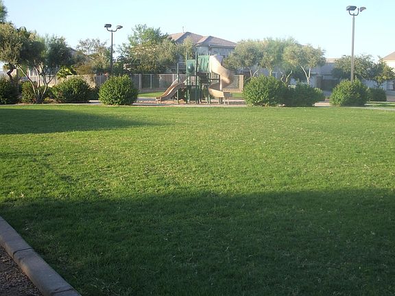 5th image of 7219 N 69th Dr