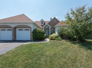102 Old Darby Ln, Winthrop Harbor, IL 60096