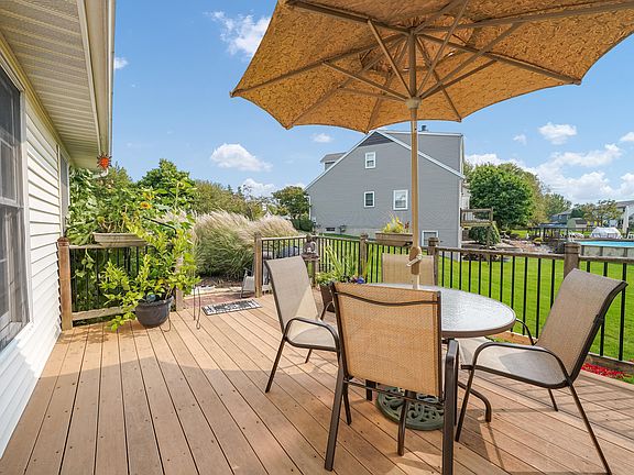 5th image of 2286 Wolfboro Dr SE