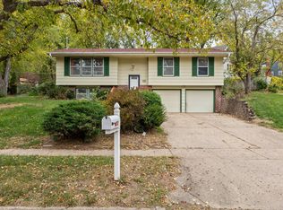 117 SW 58th Dr, Des Moines, IA 50312