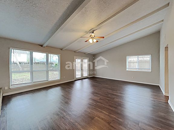 3rd image of 4310 Saffron Ln