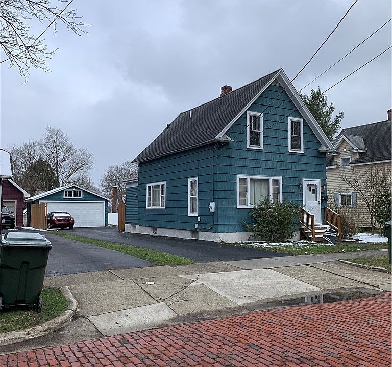 1st image of 406 Stowe St