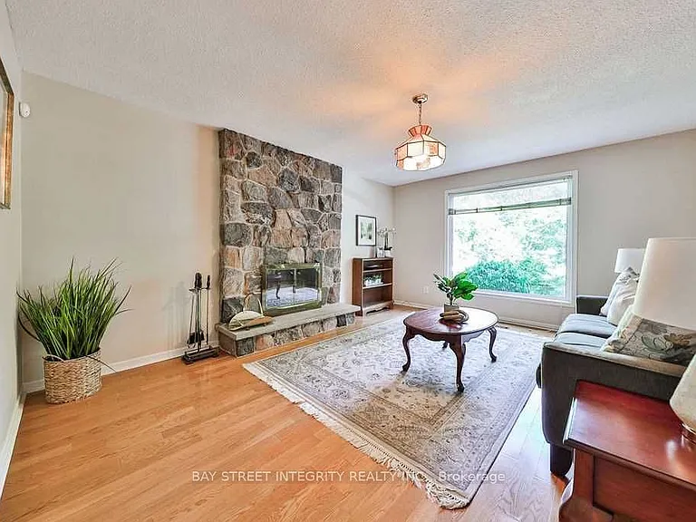 1330 Grand Blvd — Photo 8