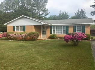 211 Cemetery Rd, Greenwood, SC 29646