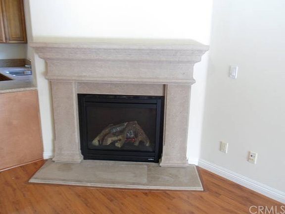 4th image of 2247 N Naomi St Unit 101