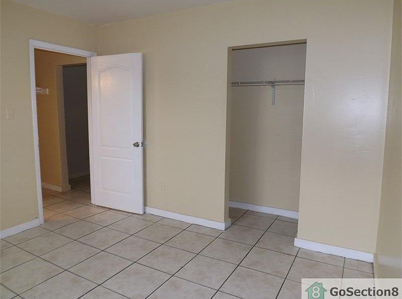 1st image of 1525 NW 1st Pl APT 8