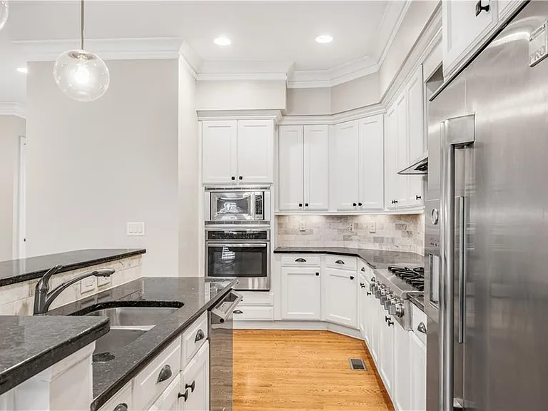 250 Mystic Ridge Hl — Photo 8