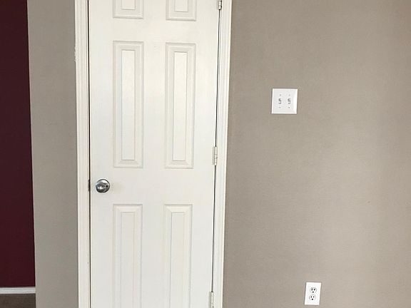 3rd image of 5132 Bayridge Ct