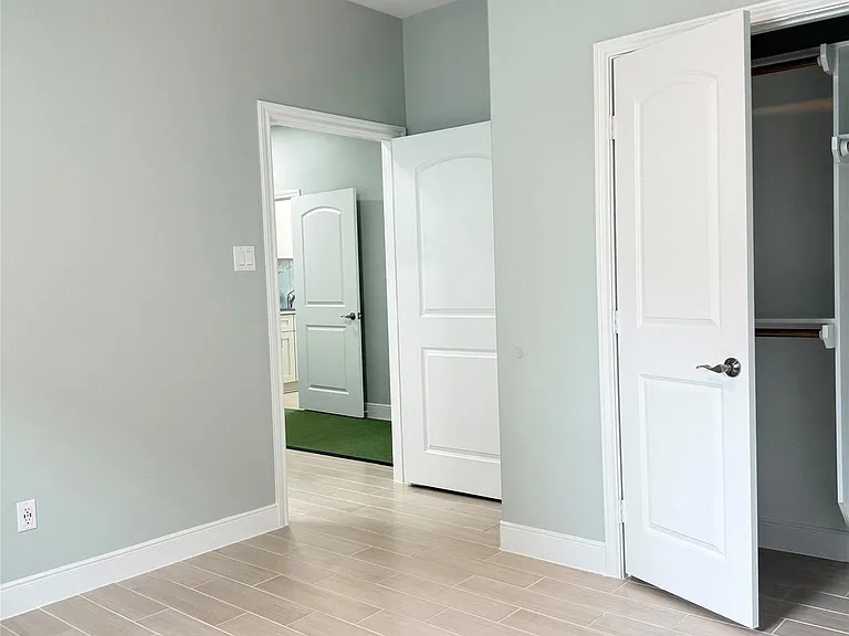 1806 Pasadena St — Photo 17