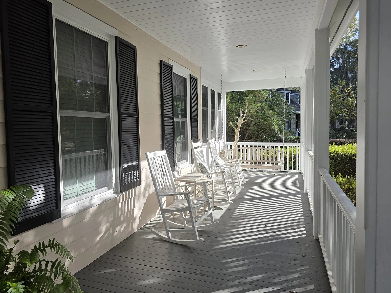 3 bed, 3.5 bath, 1250 sqft, $2,800 — Photo 2