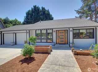 19211 SE 45th Ct, Issaquah, WA