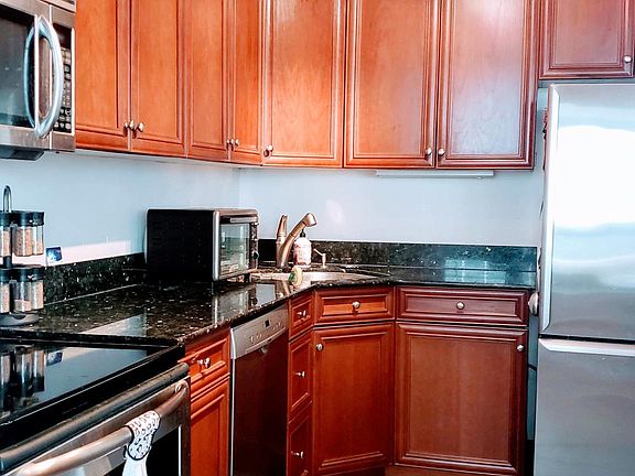 5th image of 3550 N Lake Shore Dr APT 1903