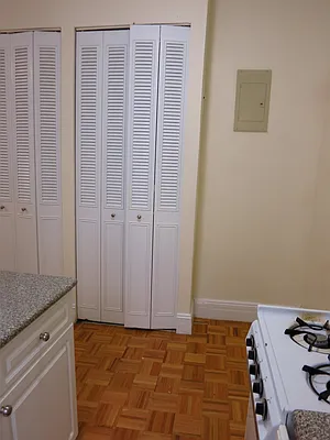 Rented by City & Suburban | media 40