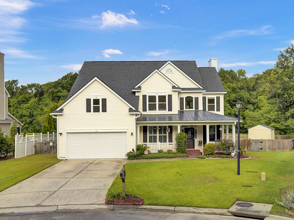 1st image of 111 Catbriar Ct