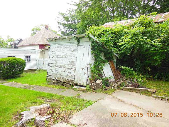4th image of 27 W Gregory St